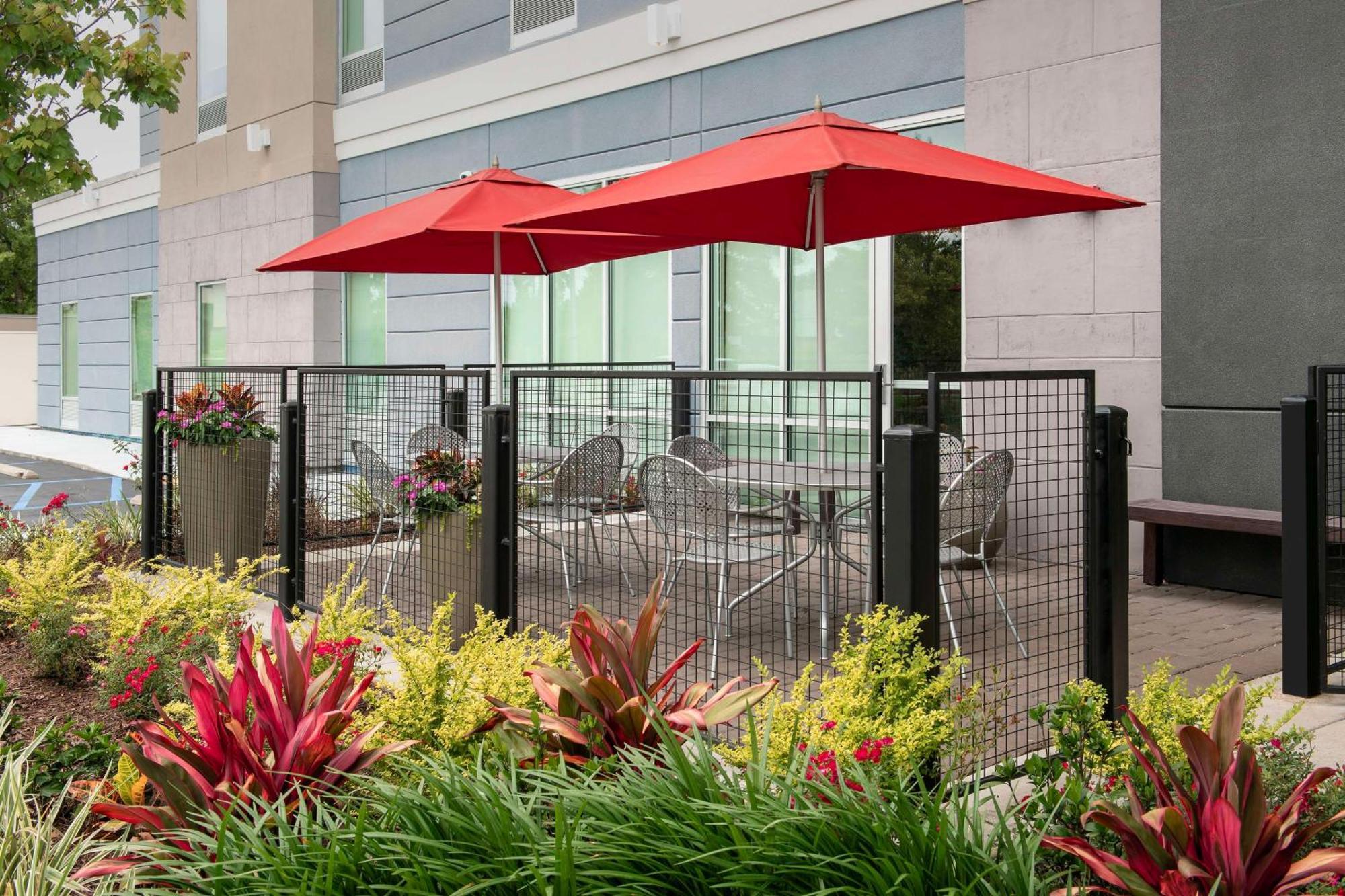 Home2 Suites By Hilton Summerville Extérieur photo